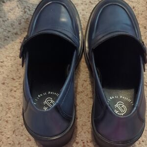 Size 6 New Not In Box Women's Blue Platform Loafers